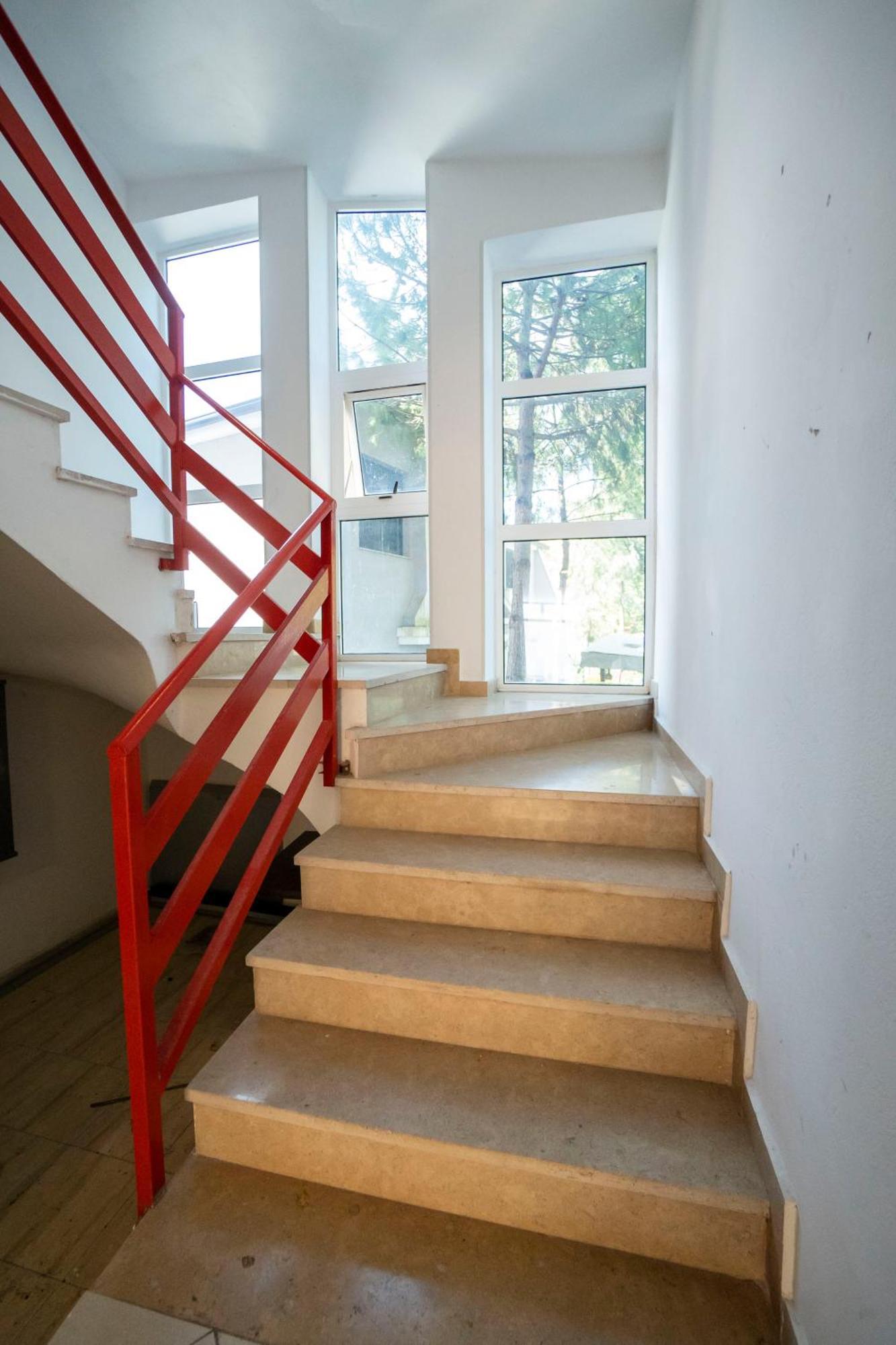 Tuttomondo Apartments Голем Екстер'єр фото