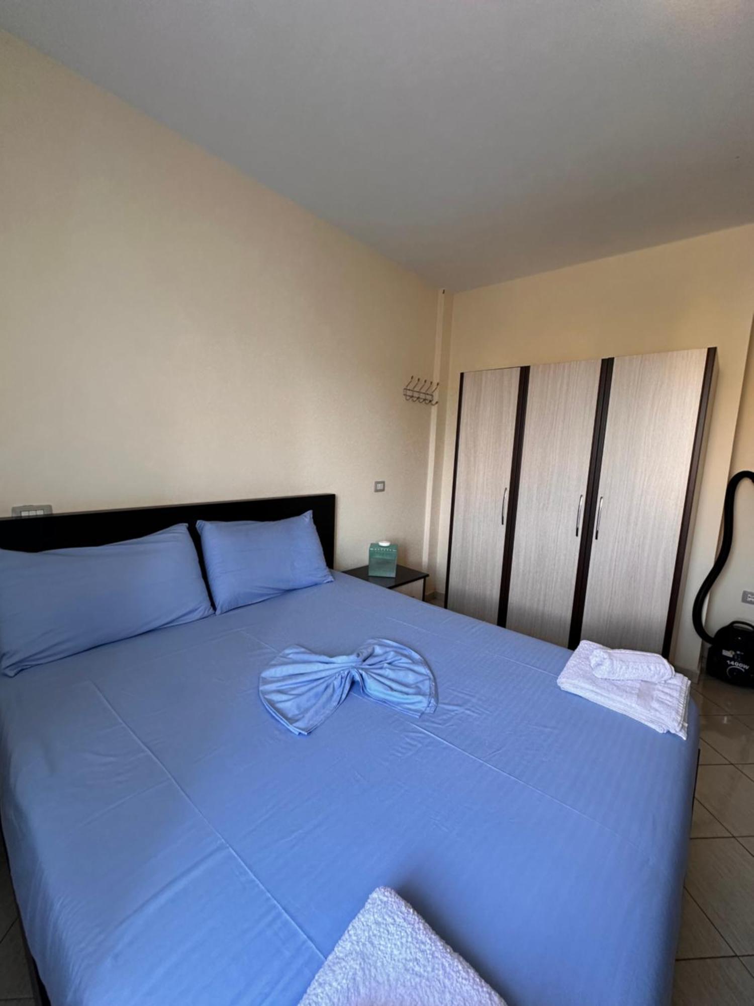Tuttomondo Apartments Голем Екстер'єр фото