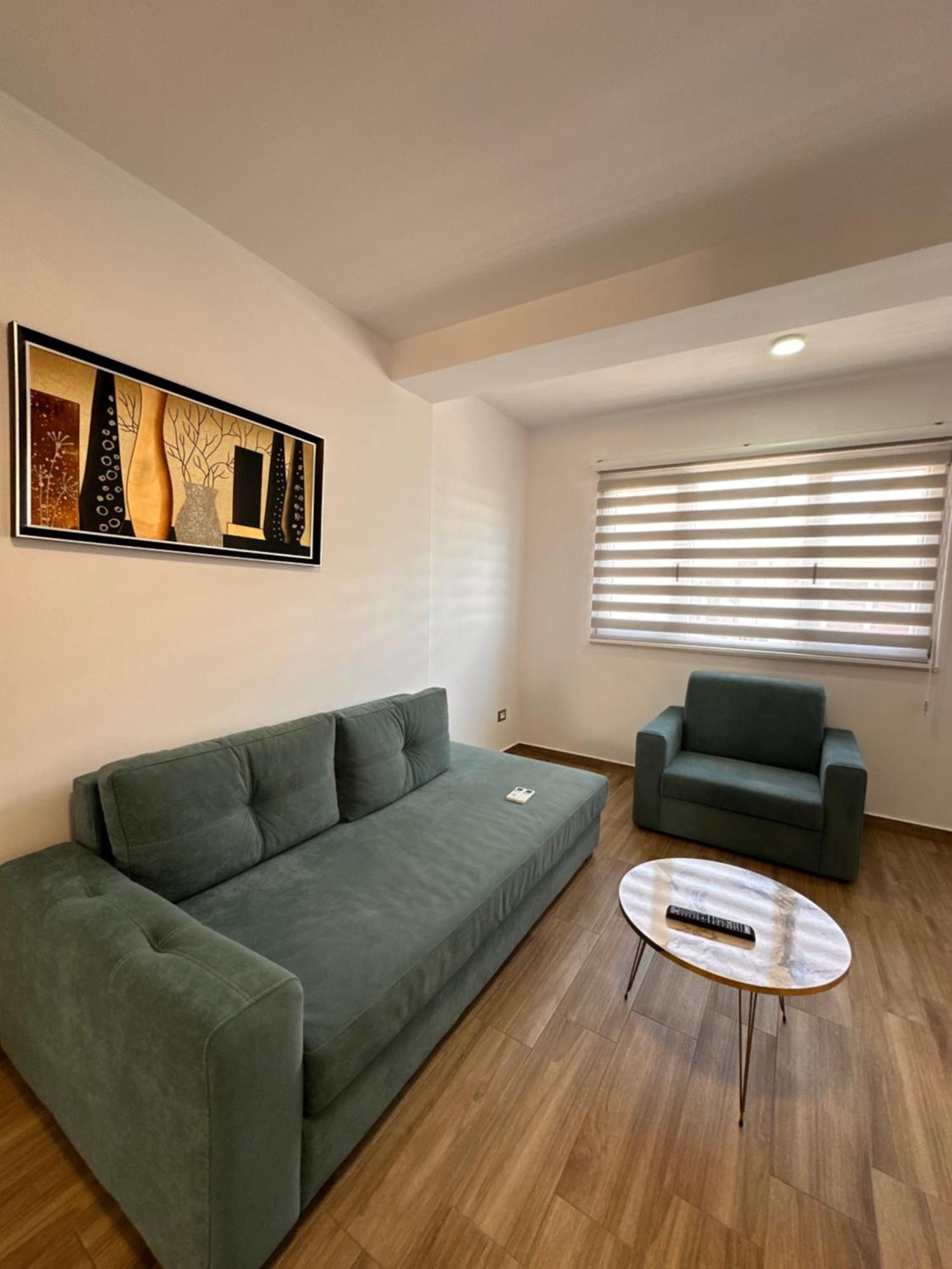 Tuttomondo Apartments Голем Екстер'єр фото