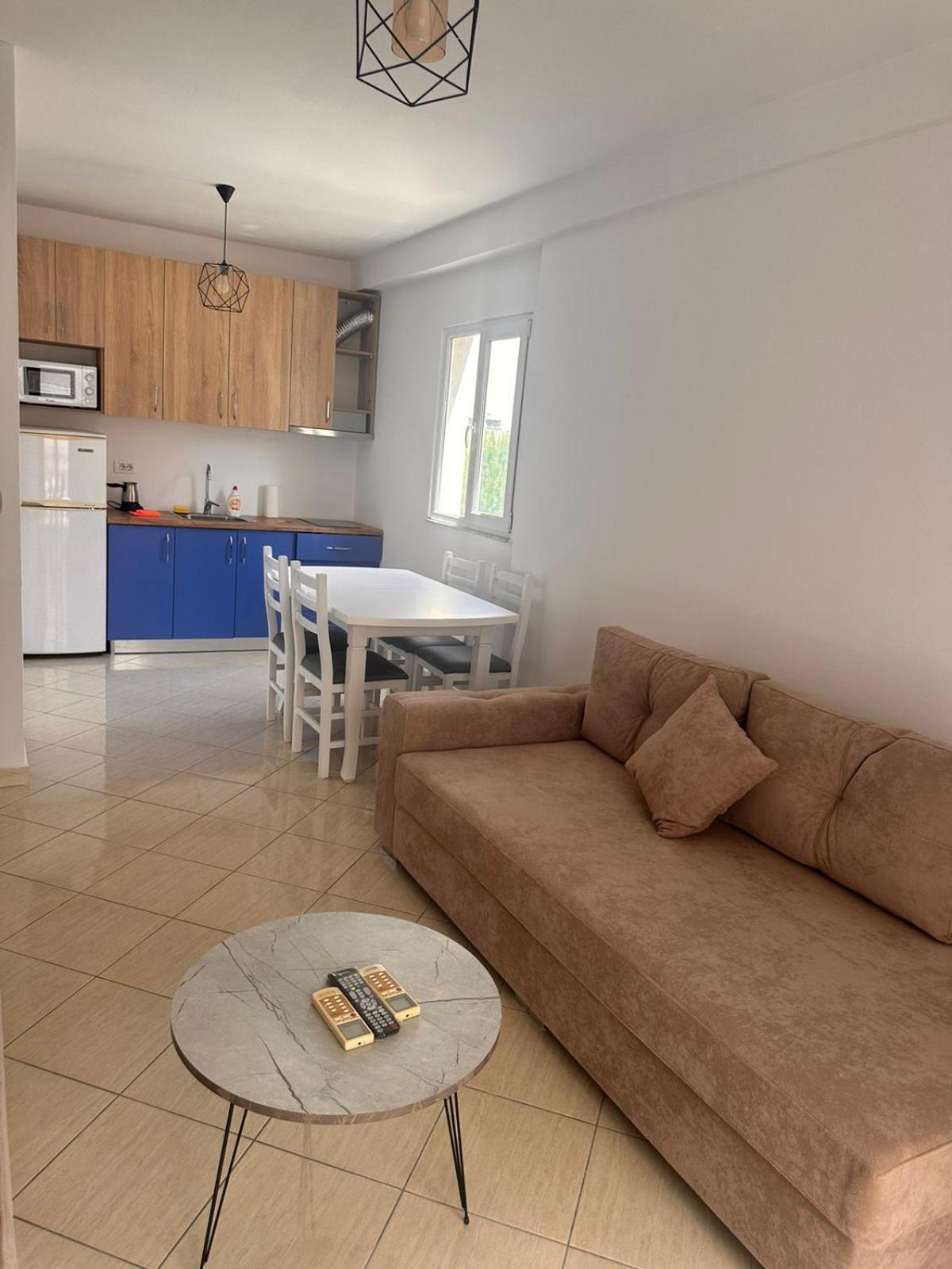 Tuttomondo Apartments Голем Екстер'єр фото