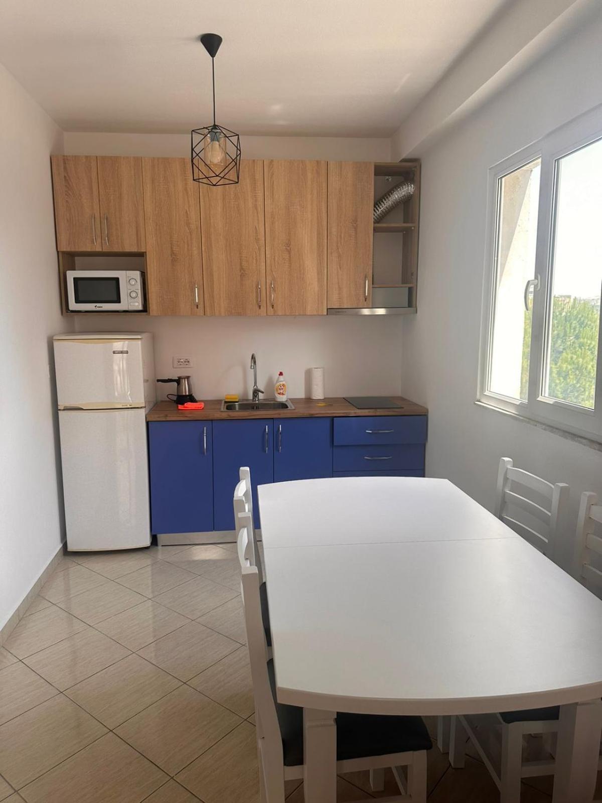 Tuttomondo Apartments Голем Екстер'єр фото
