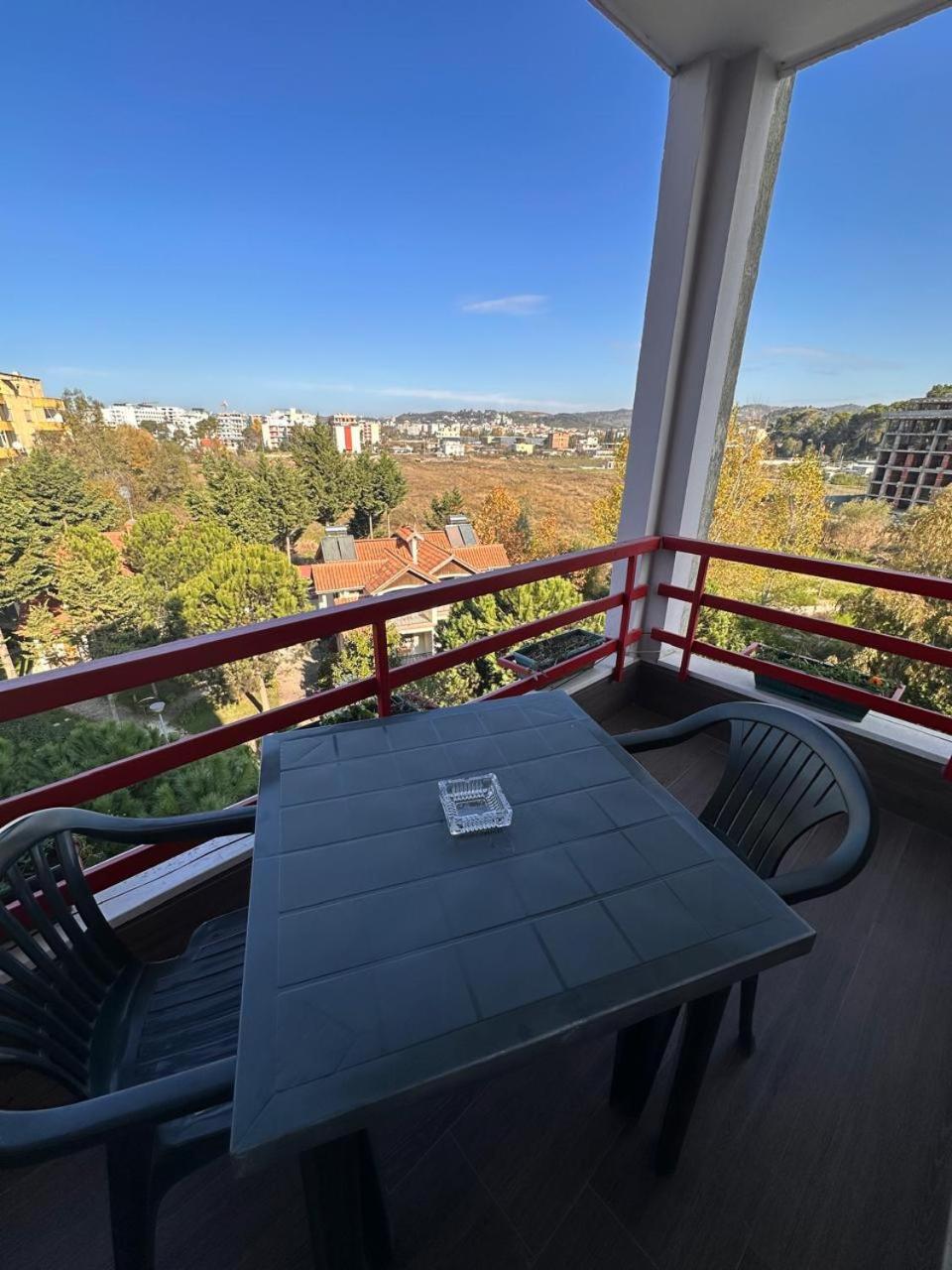 Tuttomondo Apartments Голем Екстер'єр фото
